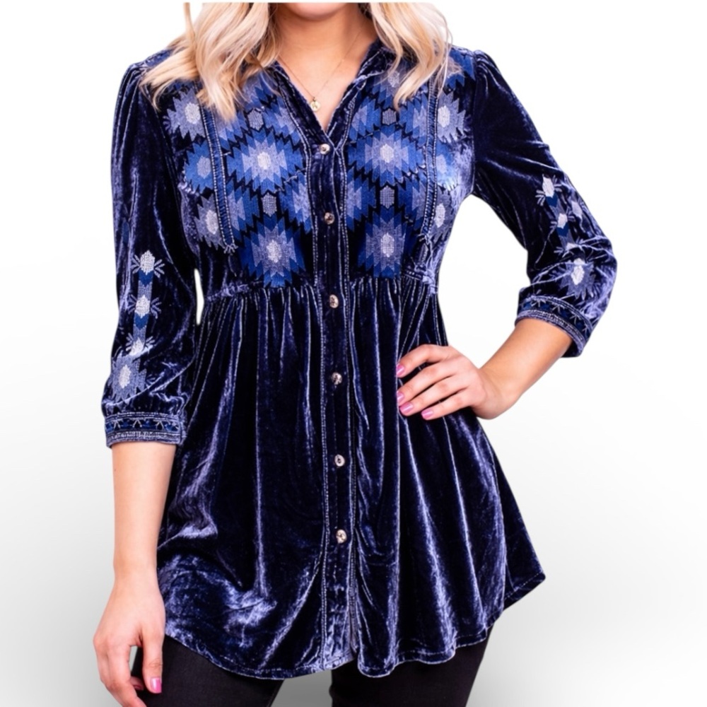 Johnny Was heavily embroidered velvet Naomi smoked shirt/jacket NWT - Picture 3 of 16